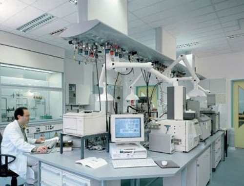 современная лаборатория венерологической клиники