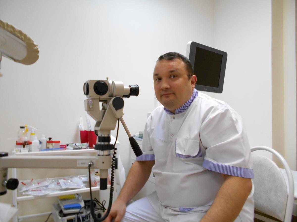 врач гинеколог