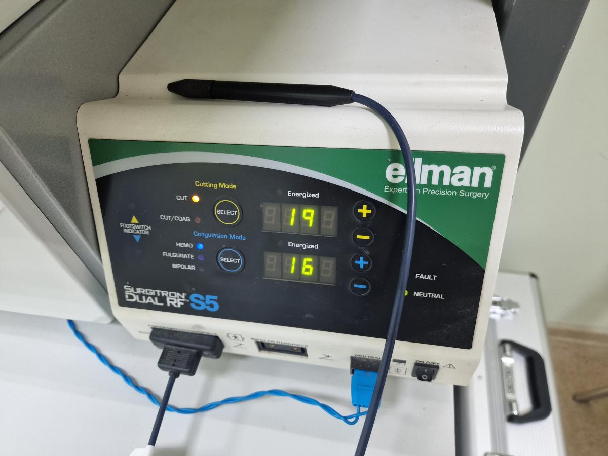 Радиоволновый аппарат сургитрон