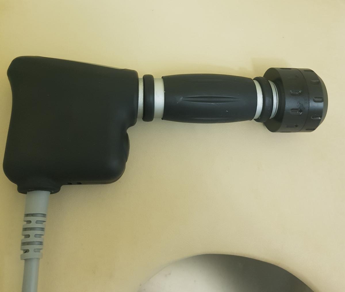 рукоятка аппарата ударно-волновой терапии