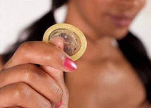 презерватив предохраняет от молочницы